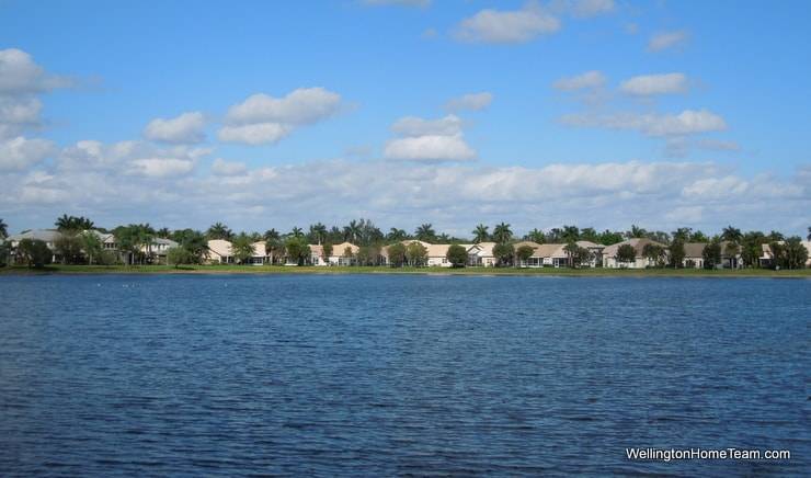 https://5d4eb4c9c0ec6795b4e2-b9f42c1b641e855cd8ebd8bc8a0b2460.ssl.cf5.rackcdn.com/c68504-Wellingtons-Edge-Homes-for-Sale-in-Wellingoton-Florida-Lakes.jpg